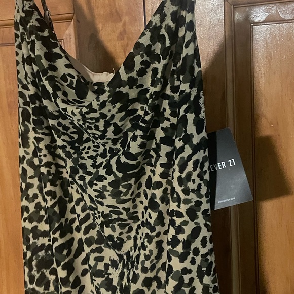 NWT Forever 21 Army Camo Print Mini Dress w Adjustable Spaghetti Straps, Medium - Picture 6 of 12